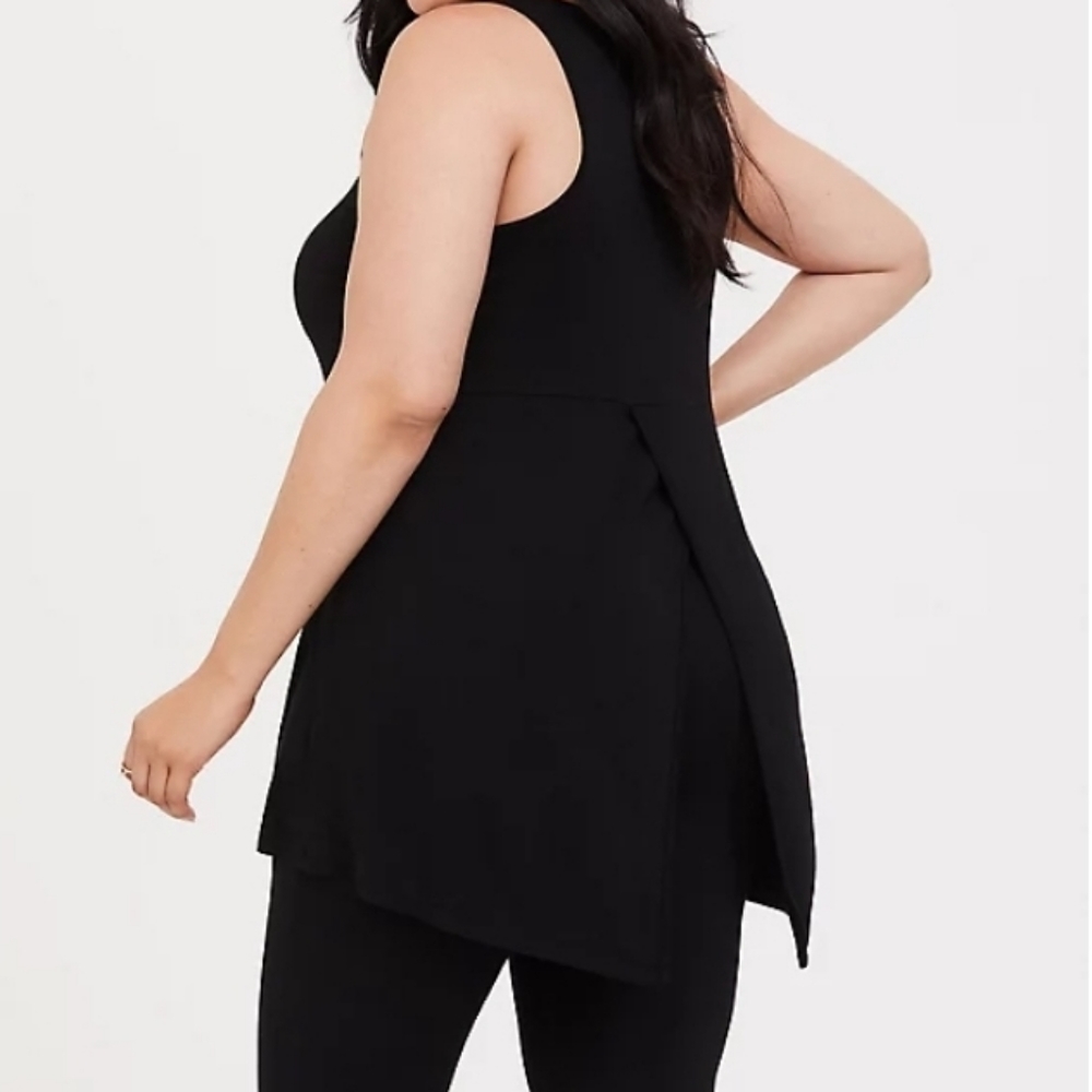 Super Soft Black Split Back Tank - image 4